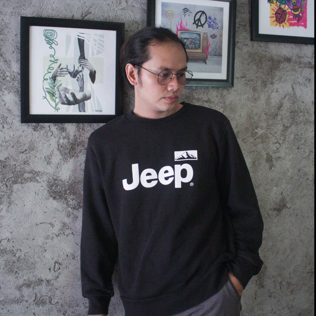 Jaket vintage celana kaos varsity sukajan hoodie crewneck second Jeep Big Logo