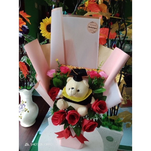 

buket boneka wisuda