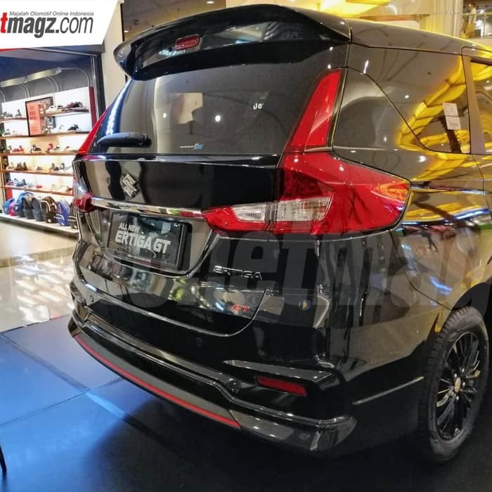 mika kaca lampu stop,lampu belakang kanan ertiga R3,Original