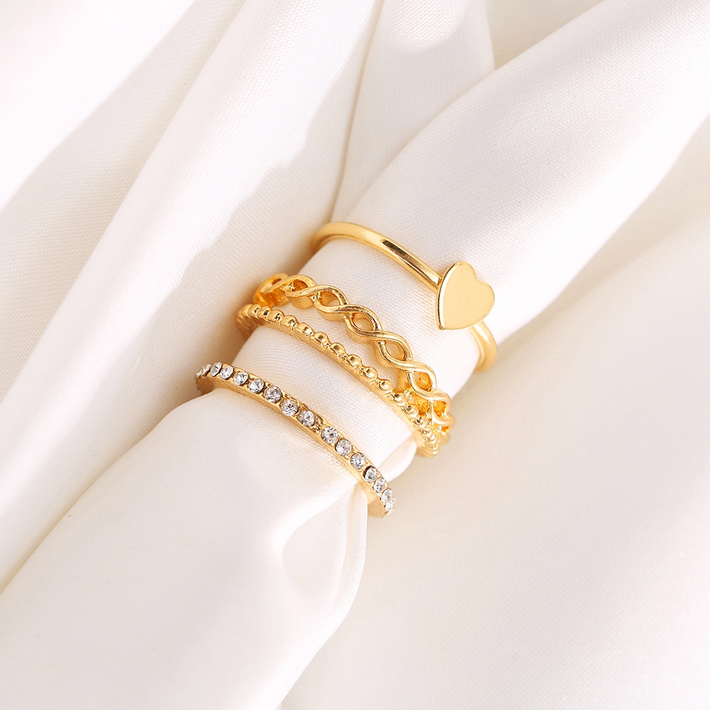 AY(CN) 3pcs / set Cincin Model Twist Hollow Hati Kristal Warna Emas Untuk Wanita