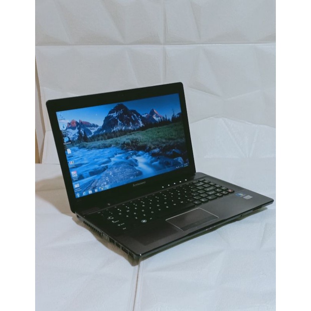 Laptop Lenovo IdeaPad Z475 core AMD A6-3400M ram 4gb dual vga amd