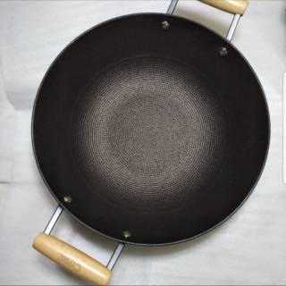 Cypruz Kuali 32cm 30cm Wajan Iron Cast Anti lengket Anti Cypruz Kuali 32cm 30cm Wajan Iron Cast Anti lengket Anti