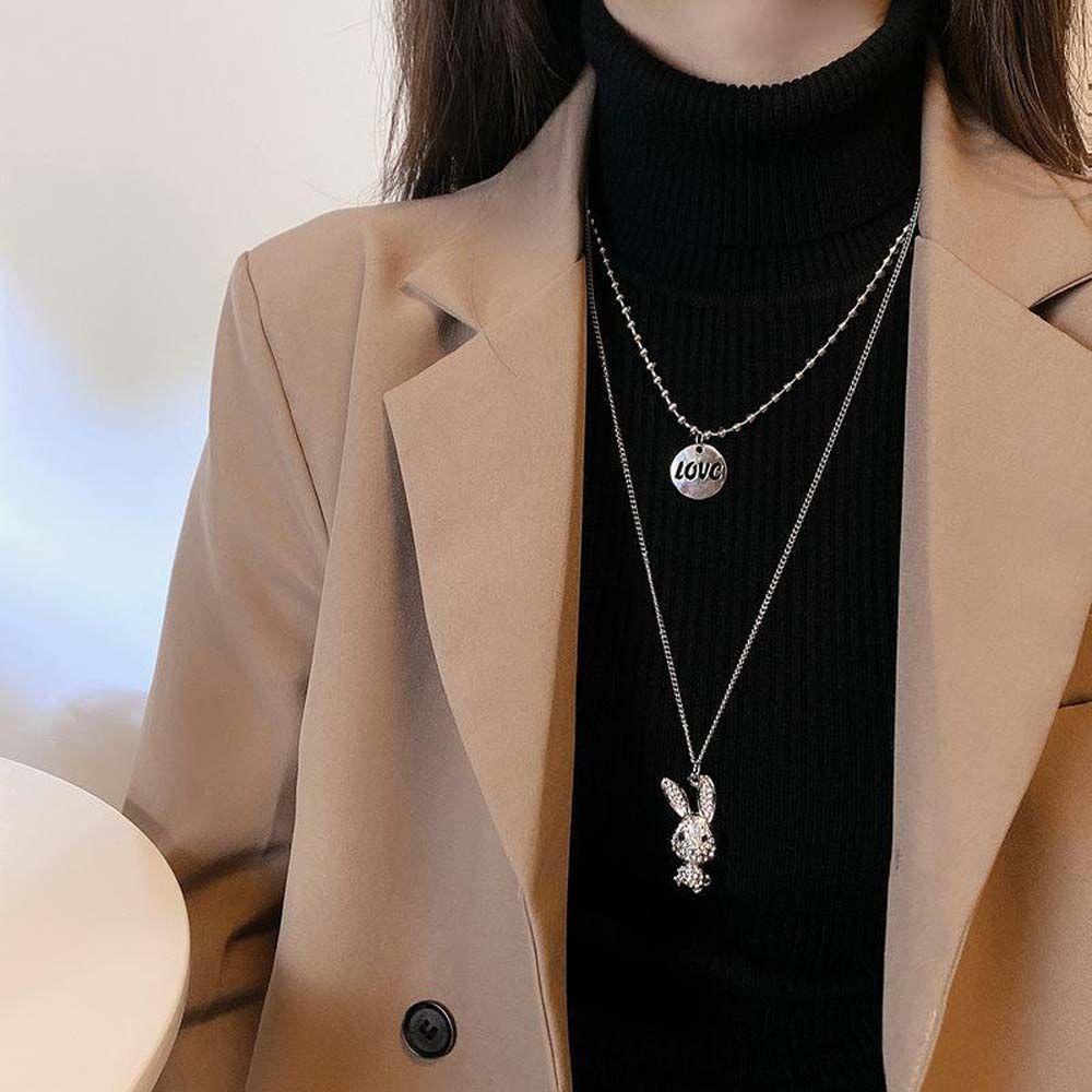 Mxbeauty Wanita Kalung Pria Lucu Double Layer Kartun Kelinci Perhiasan Fashion Rabbit Liontin Berlian Imitasi Rantai Logam Baja Titanium Choker