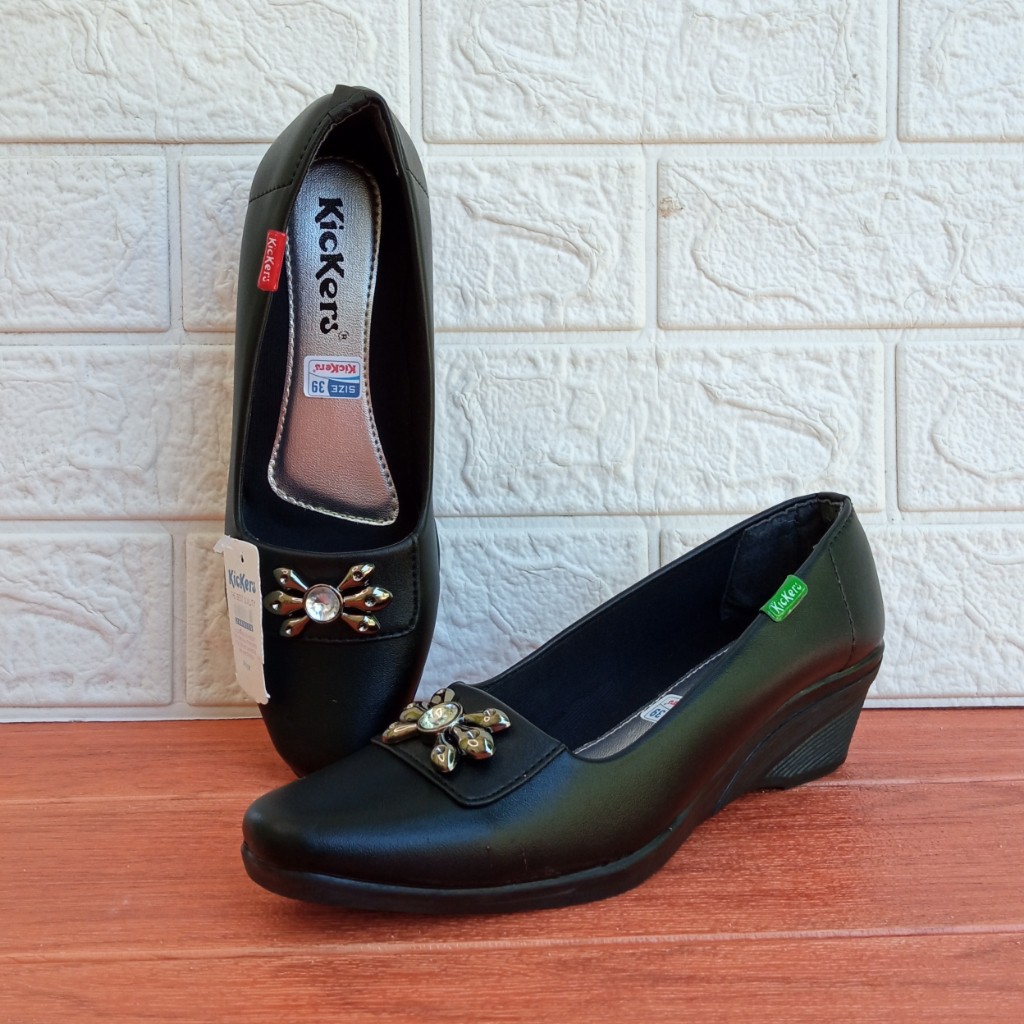 Kickers D.21 Sepatu Pantofel Wanita Berlian Hak 5cm Size 37-42 Hitam