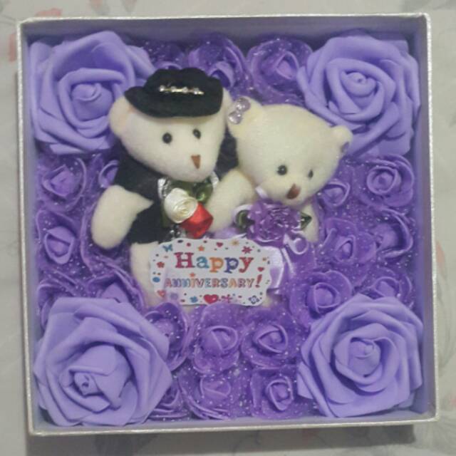 

Giftbox ungu, kado ulang tahun, kado anniversary, kado valentine