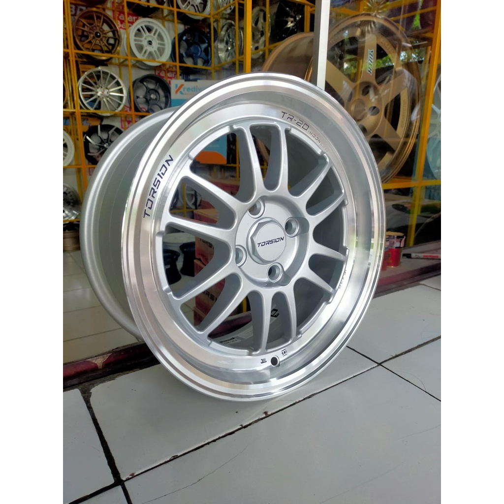 VELG MOBIL TORSION TR 20 RING 15 LEBAR 7.0