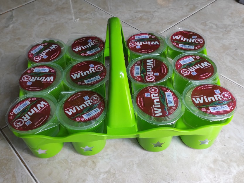 Keranjang Minuman Untuk Isi 12 Gelas Aqua Green - Keranjang Tenteng Aqua Isi 12 Genki Market