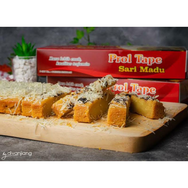 

Prol Tape Sari Madu Oleh-oleh Khas Jember Rasa Ori Kismis/ Keju (Kecil/ Besar) 100% HALAL