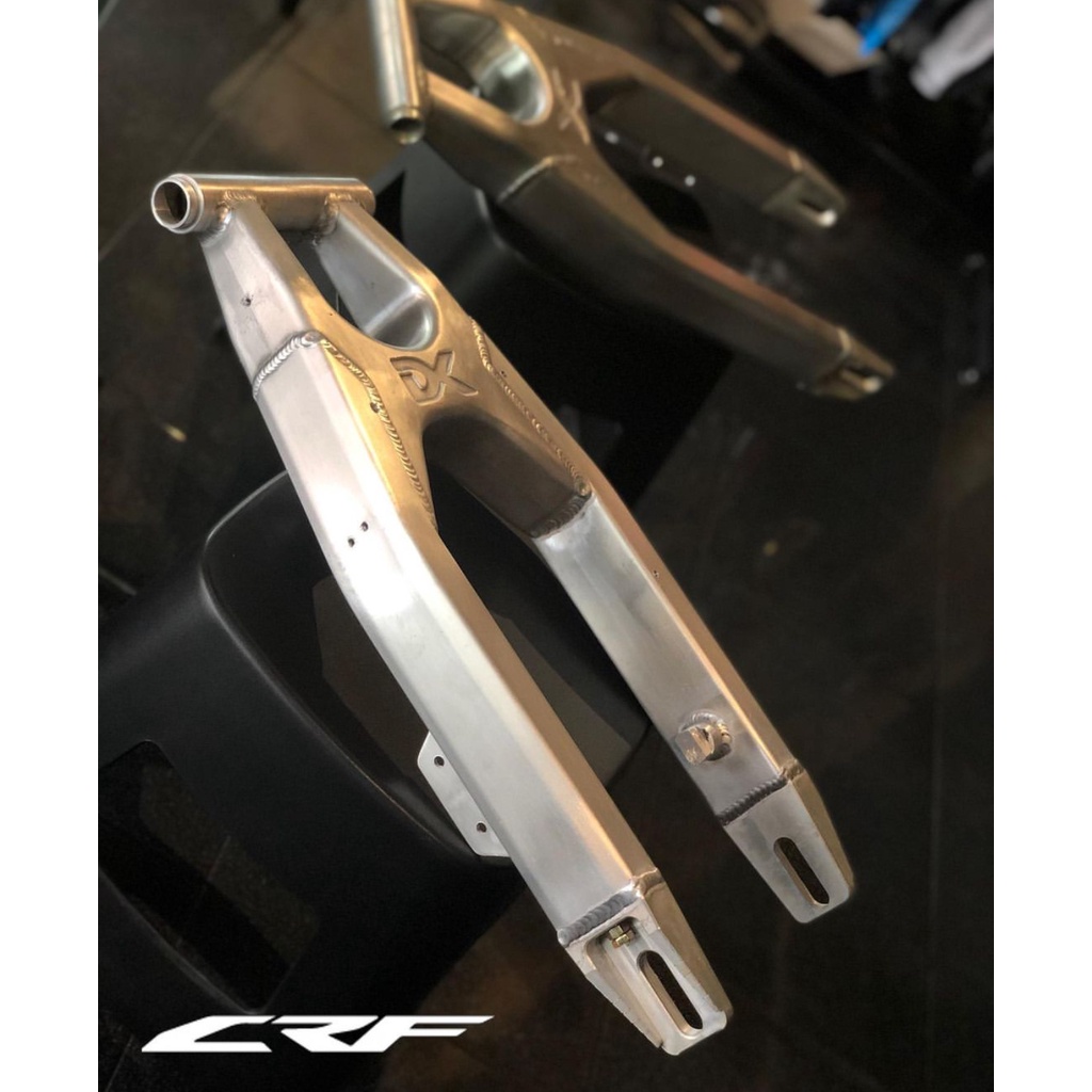 Swing arm CRF 150 DX aluminum