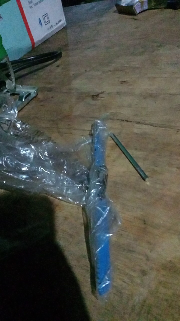 Modern M-2200l Mesin Jigsaw Laser Gergaji Triplek