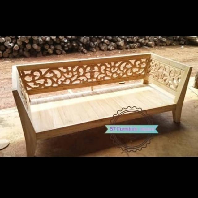 Kursi atau bangku hias panjang ukir Jepara/model simpel kayu  jati MENTAHAN