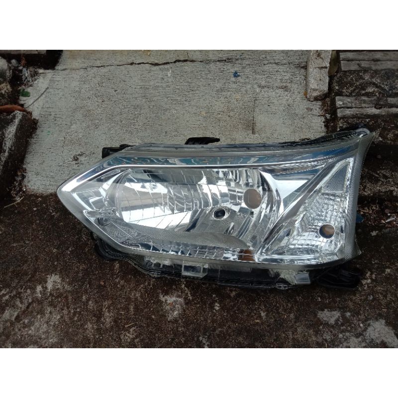 headlamp lampu depan toyota avanza 2016 kiri original