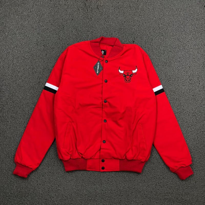 JAKET BOMBER VARSITY MCF CHICAGO BULLS MERAH AUTHENTIC PREMIUM BESTSELLER