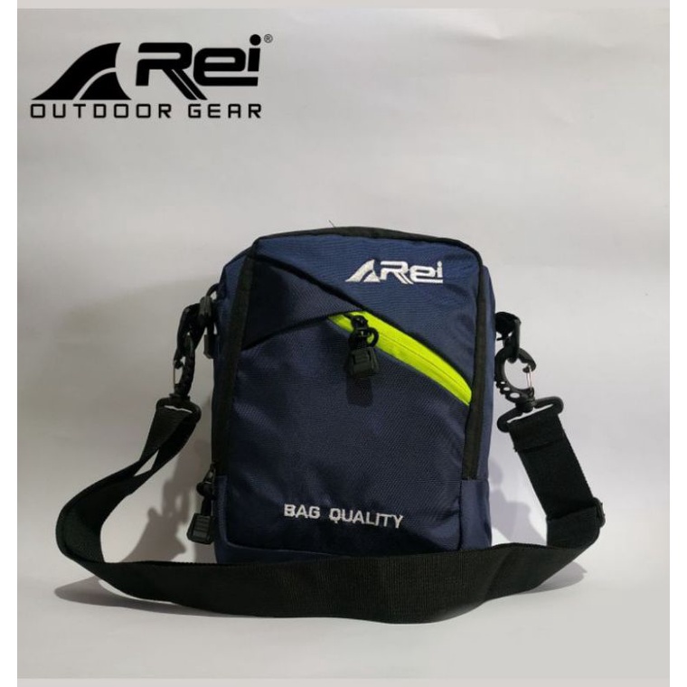 Tas selempang pria wanita bag quality/Tas kotak pria wanita ter Hitz