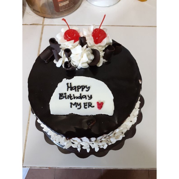 

Cake Ulang Tahun/Birthday Cake