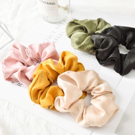 PREMIUM SCRUNCHIE SATIN - Bahan Satin Sutra Lembut Polos - Ikat Rambut Cepol Wanita Korea