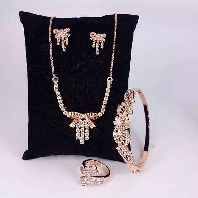 Set berlian Tura pita cantik mewah dan murah