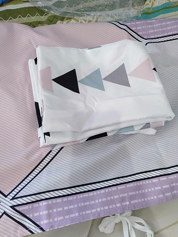 Kintakun Sprei Dluxe Single Size New Spring Edition Versi Ii Uk. 120x200 Tinggi 30 Cm