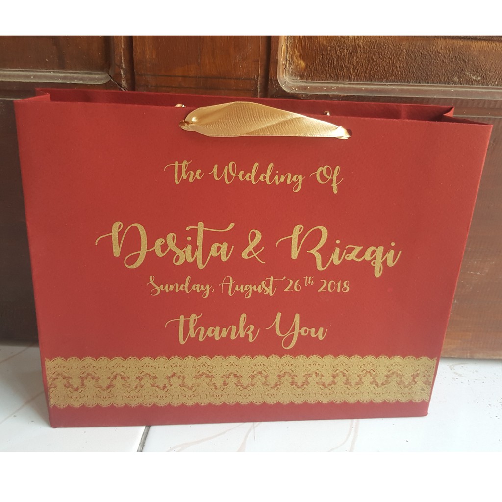 

paperbag sablon P25xL6xT20 cm , paperbag merah marun, tas kertas , paperbag wedding, paperbag butik