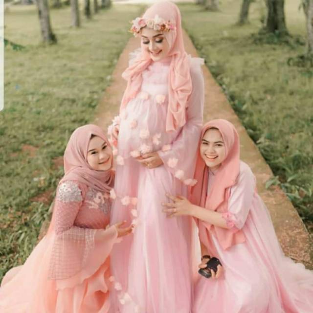 Gaun maternity hijab