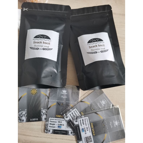 

Snack berhadiah emas & uang