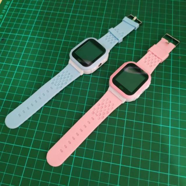 Lumin W16 kids Smart Watch LBS SOS GSM