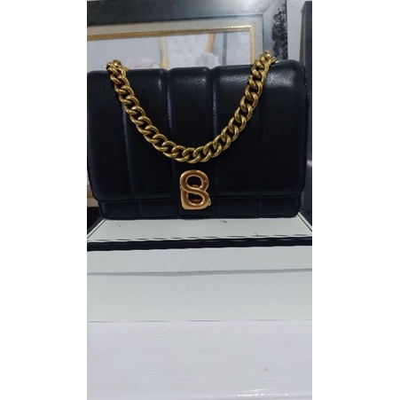 nora bag buttonscarves