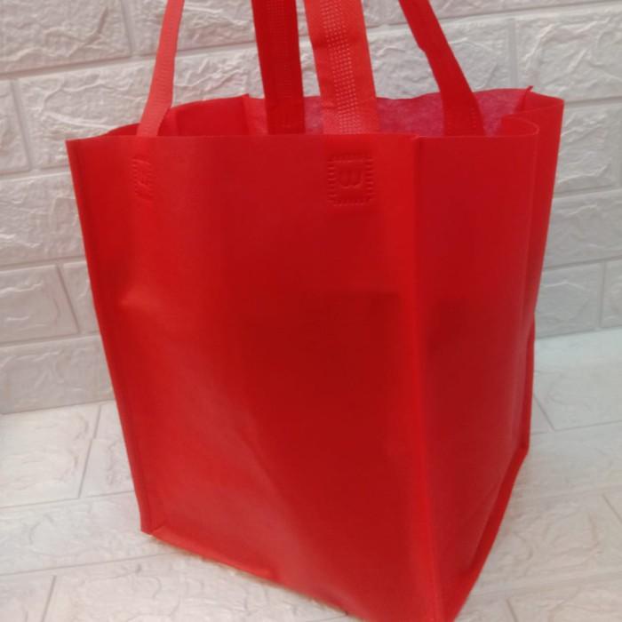 

Goodiebag Tas Spoundbond Box Jahit/Tas Goodie Bag Uk.22,5X23,5X28