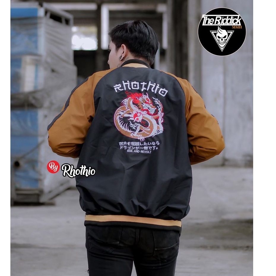 JD- JAKET BOMBER SUKAJAN ORIGINAL RHOTHIO / JAKET BOMBER BASEBALL SUKAJAN NAGA TERBARU ORIGINAL