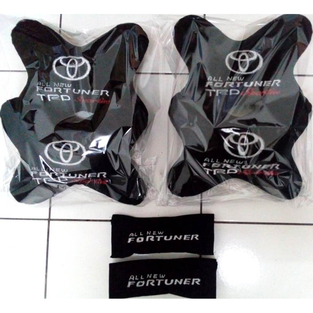 Bantal Toyota All New Fortuner TRD Sportivo aksesoris mobil headrest sandaran kepala custom