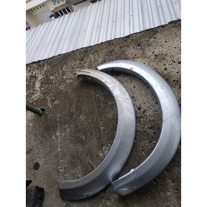 list fender Pajero sport