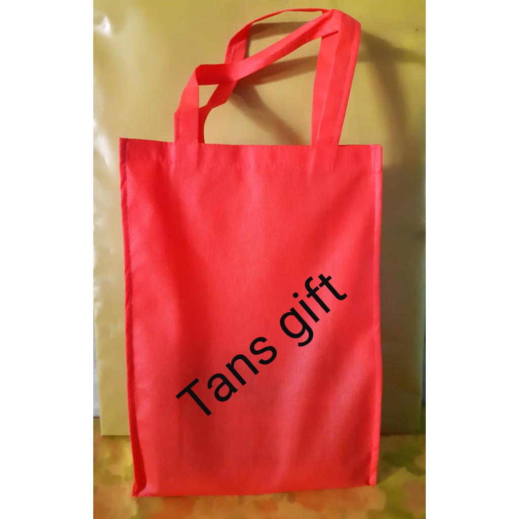 Jual Goody Bag Spunbond Ukuran Large Red Merah Indonesia Shopee Indonesia