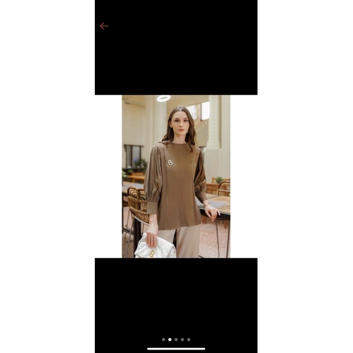 Benang jarum Maura Blouse size M New