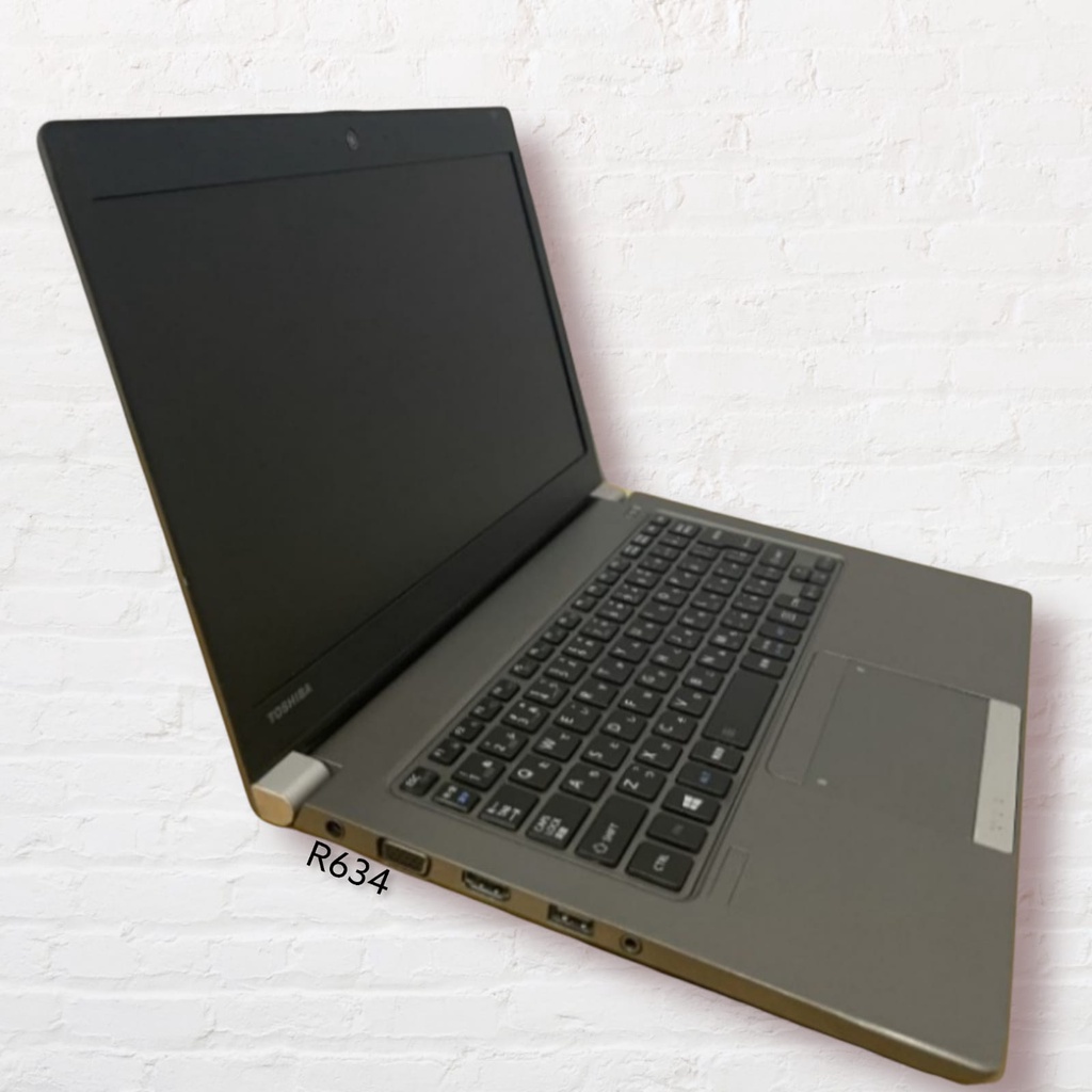 LAPTOP BEKAS TOSHIBA SLIM R634 I7 RAM 4GB SSD 128GB MULUS SLIM