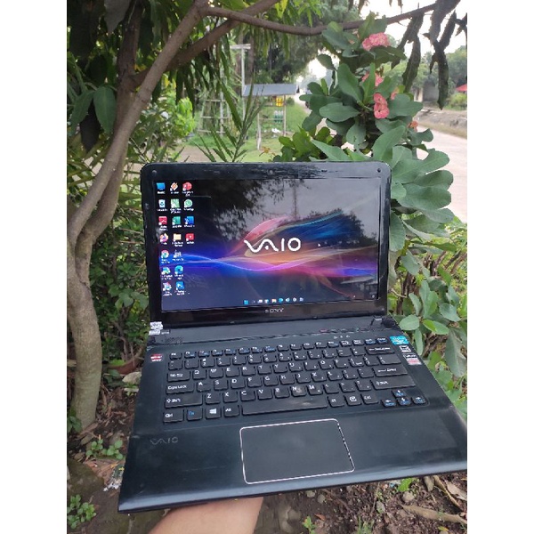 Leptop Sony Vaio i5 murah