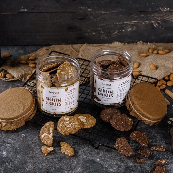 

Ecer / Grosir Oatmeal Cookies - Dark Choco Almond (225 gr) - LUCKYBITE