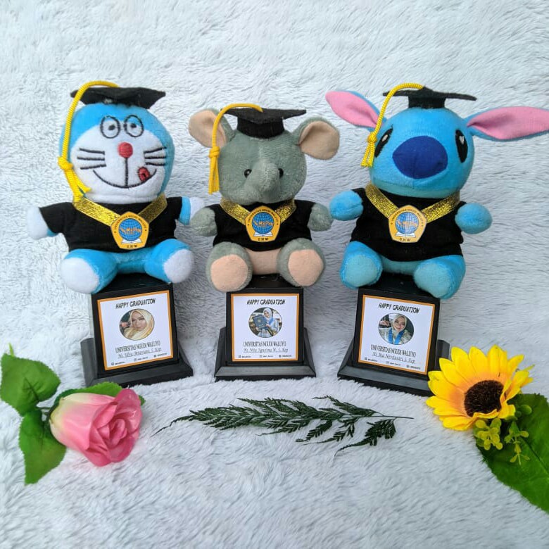 PIALA BONEKA | BEAR | STITCH | BONEKA DORAEMON | BONEKA HELLO KITTY | BONEKA PANDA | BONEKA GAJAH