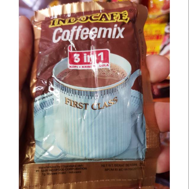 

indocafe coffeemix kopi bubuk 1 renteng isi 10 sachet