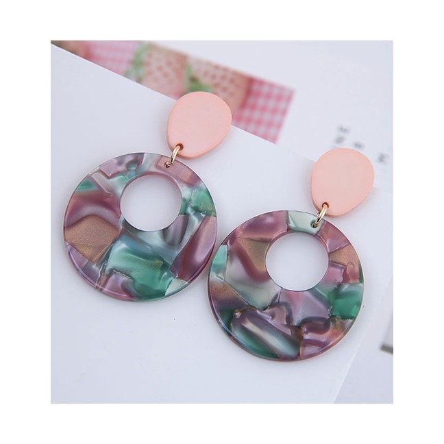 LRC Anting Tusuk Fashion Color Shell Earrings A57883