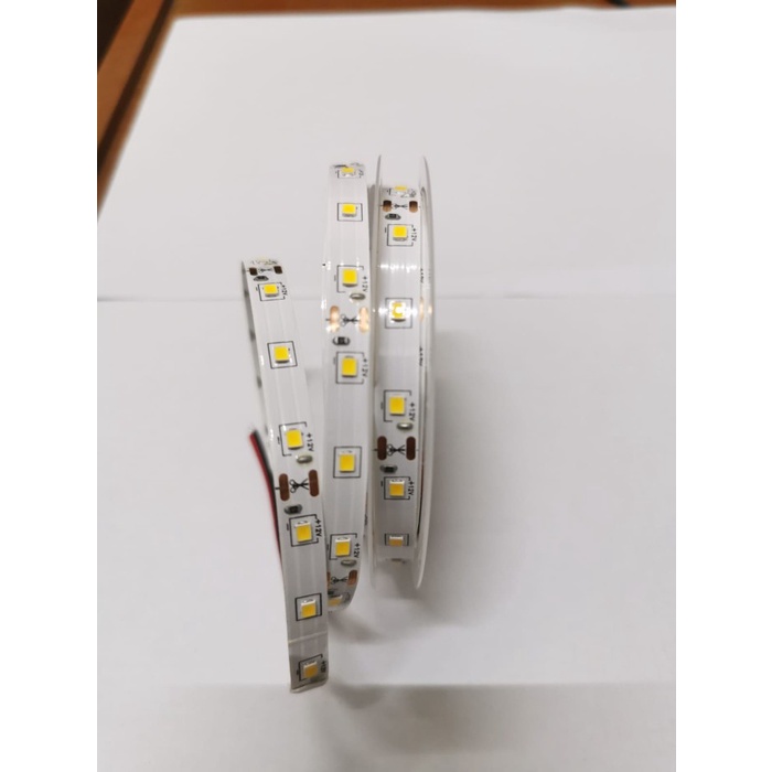 LED STRIP 2835 60 LED 5 METER IP 33  12V - White