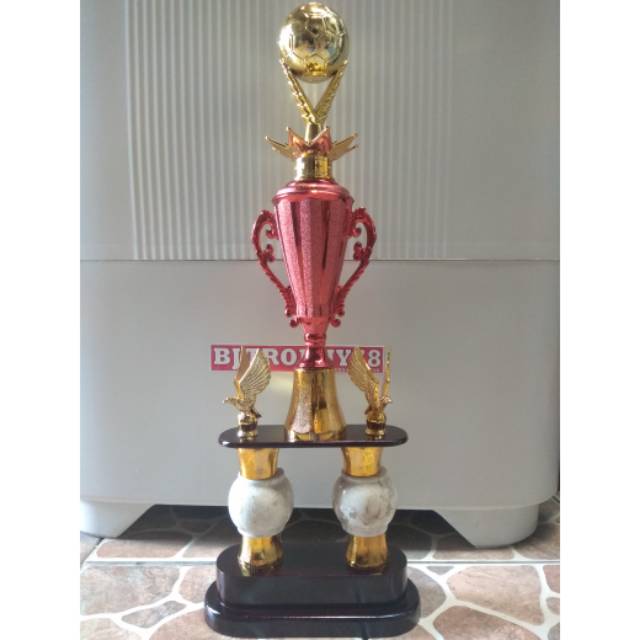 Trophy Bergilir