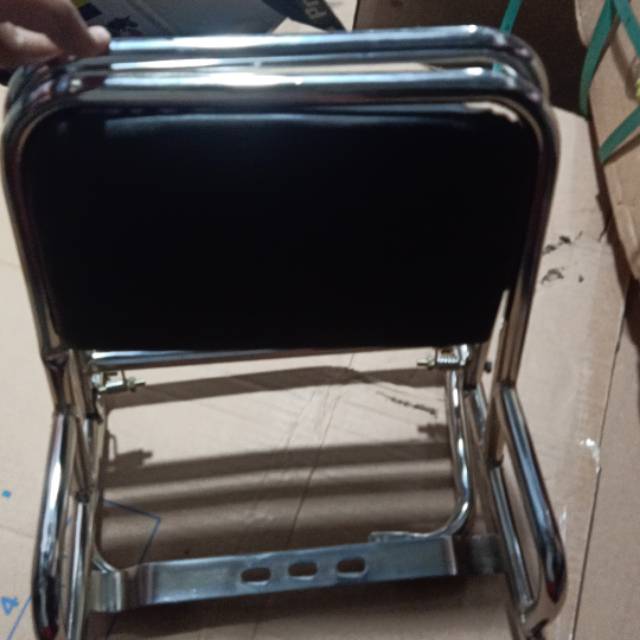 Backrak sandaran vespa