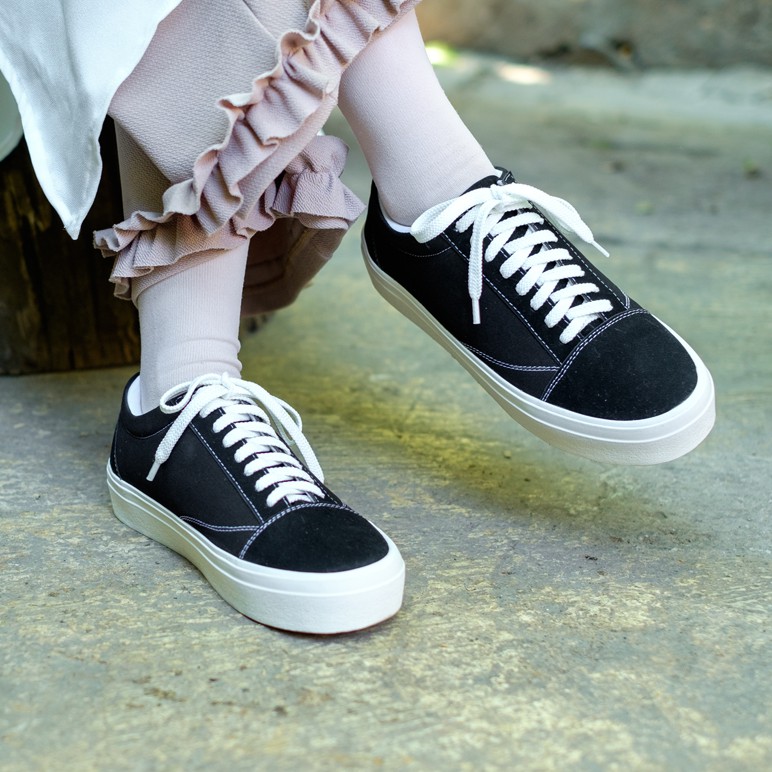 Abigail Black | 36-41 | Sepatu Casual Sneakers Kasual Polos Wanita Cewek Women Footwear | FORIND x Lvnatica|