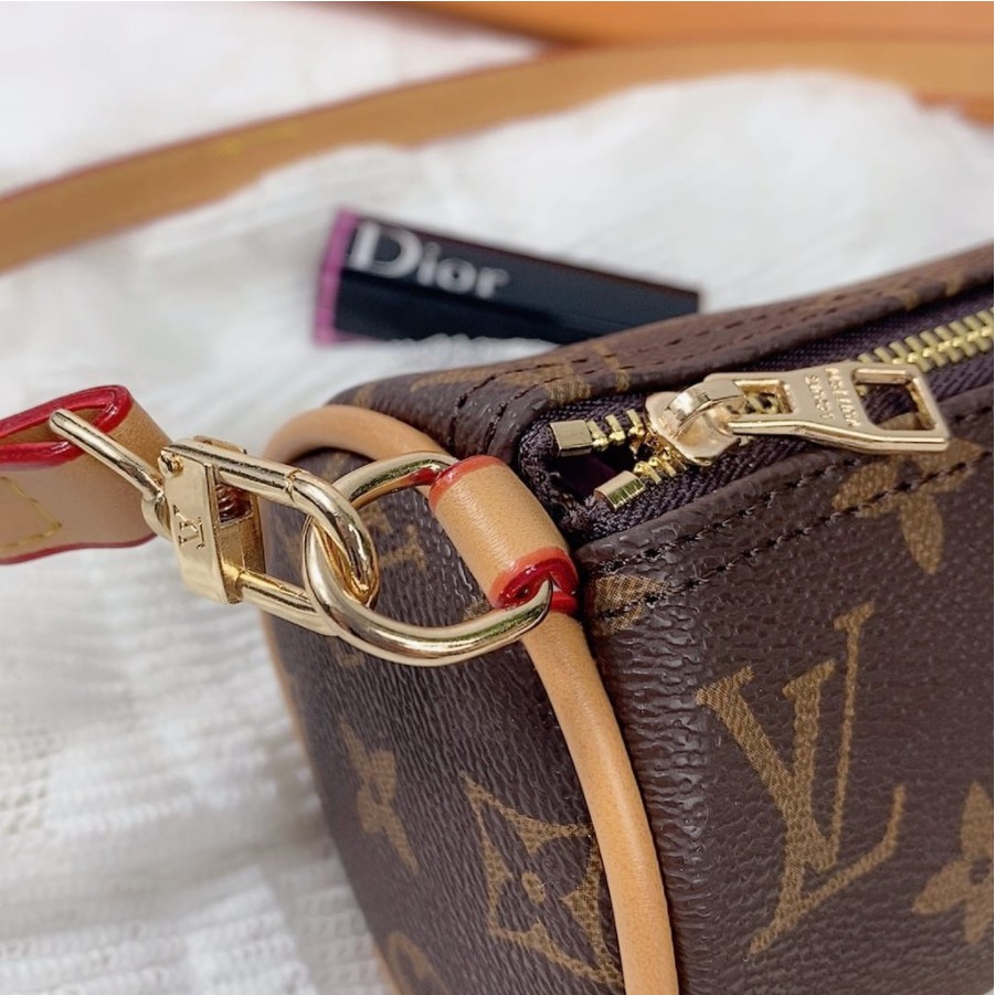 L Vuitton 2 Straps 7062 ( Free Dustbag +BubbleWrap)