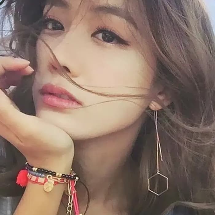 Anting Panjang Simple Gaya Korea Bentuk Hati Geometris Triangle
