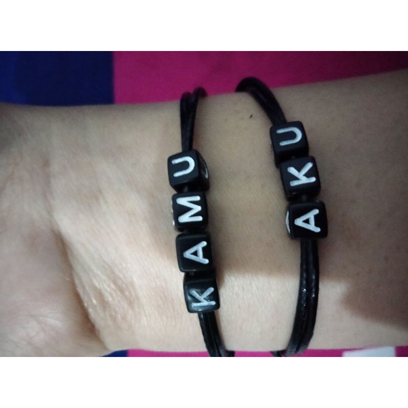 (GRATIS) GELANG TALI COUPLE MURAH COSTUM NAMA | anti air |(beli 10 pcs free 1 Glng inisial)Gelang couple / gelang nama / gelang viral /gelang inisial/ gelang Costum / gelang persahabatan / gelang huruf / gelang murah