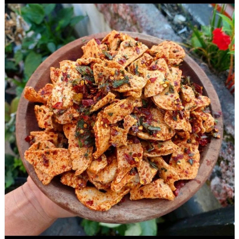 

basreng gepeng pedas daun jeruk kripik basreng isi100 gram terenyah