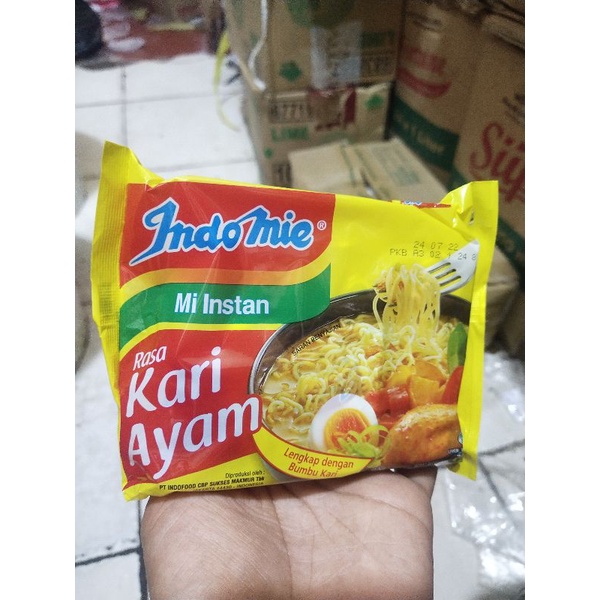 

Indomie Kari Ayam Produksi Palembang
