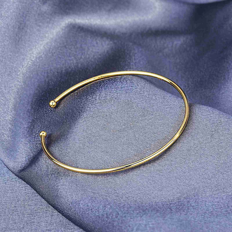 Gelang Model Terbuka Bahan Metal Warna Emas Gaya Minimalis Untuk Wanita