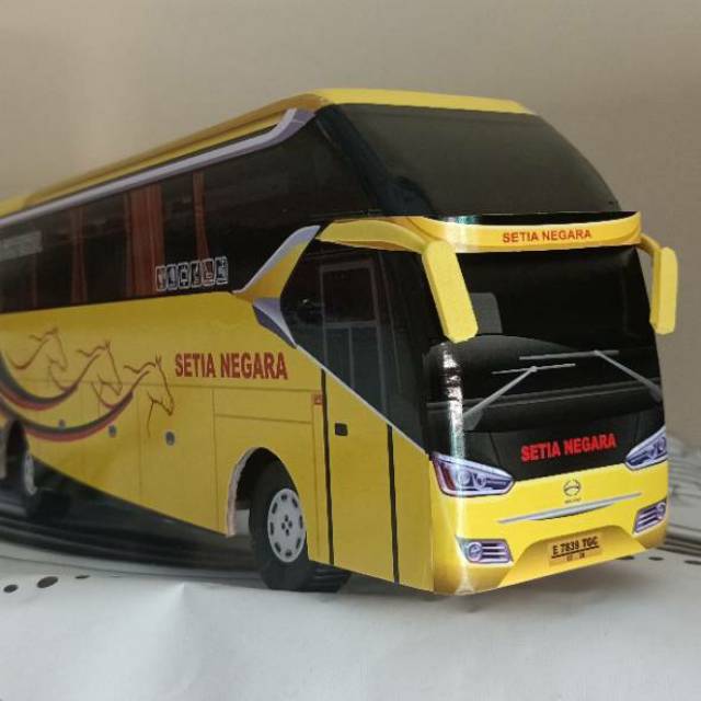 Miniatur Bus bis / mainan bus bis Setia negara shd